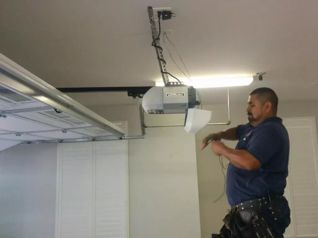 garage door opener repair Yorktown